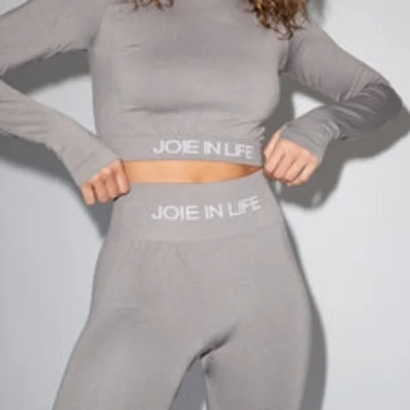 Joie In Life On Point Seamless Leggings & Crop Top Set–Slate Gray–Size L–NWT - Picture 2 of 5